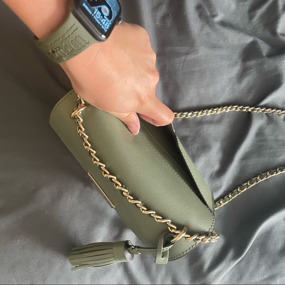 Michael kors crossbody - Picture 4 of 4